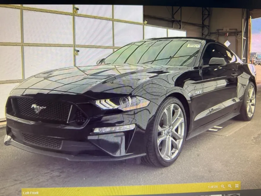 2023 Ford Mustang GT Premium photo 1