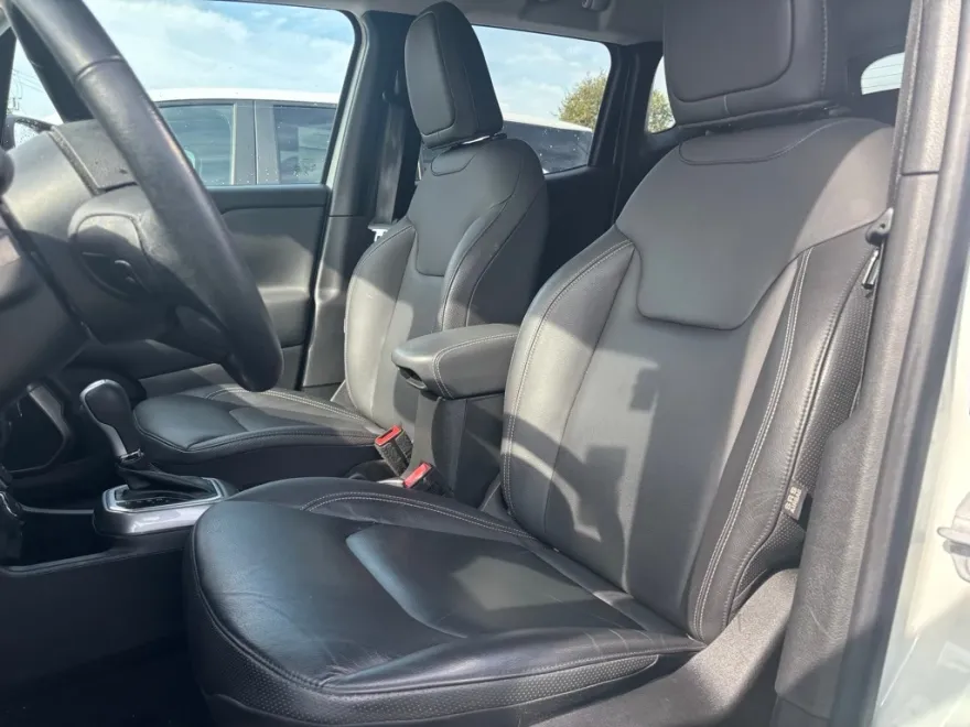 2022 Jeep Renegade Limited photo 1