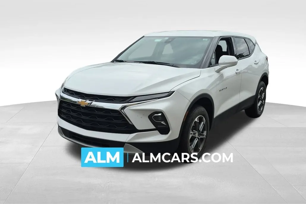 2023 Chevrolet Blazer 2LT photo 1