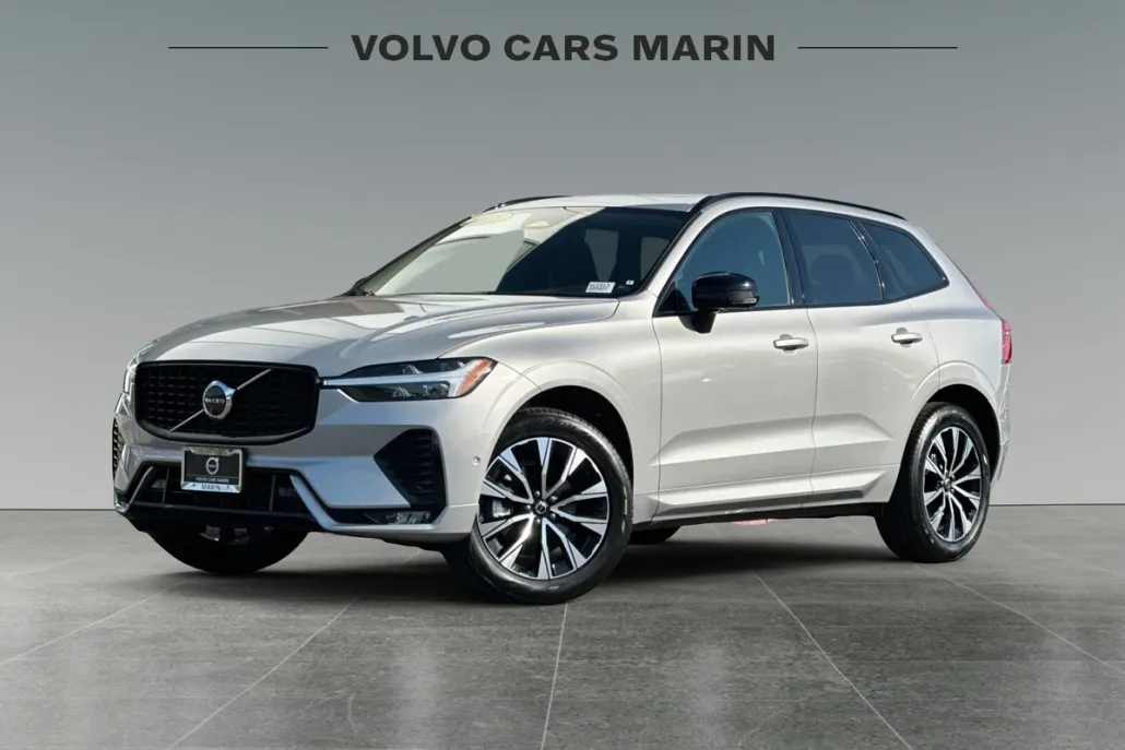 2025 Volvo XC60 B5 Plus photo 1