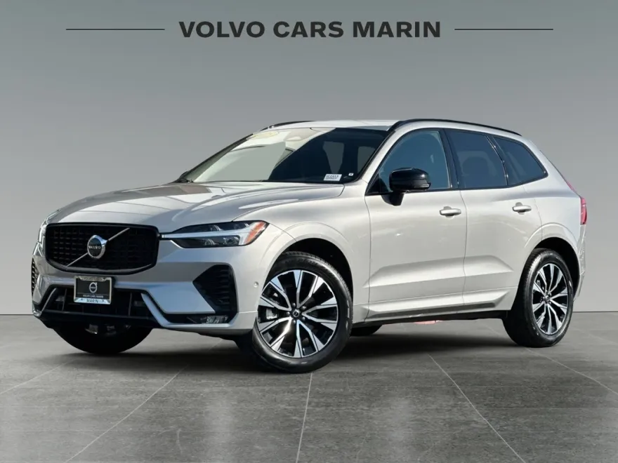 2025 Volvo XC60 B5 Plus photo 1