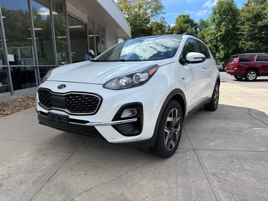 2021 Kia Sportage EX photo 1