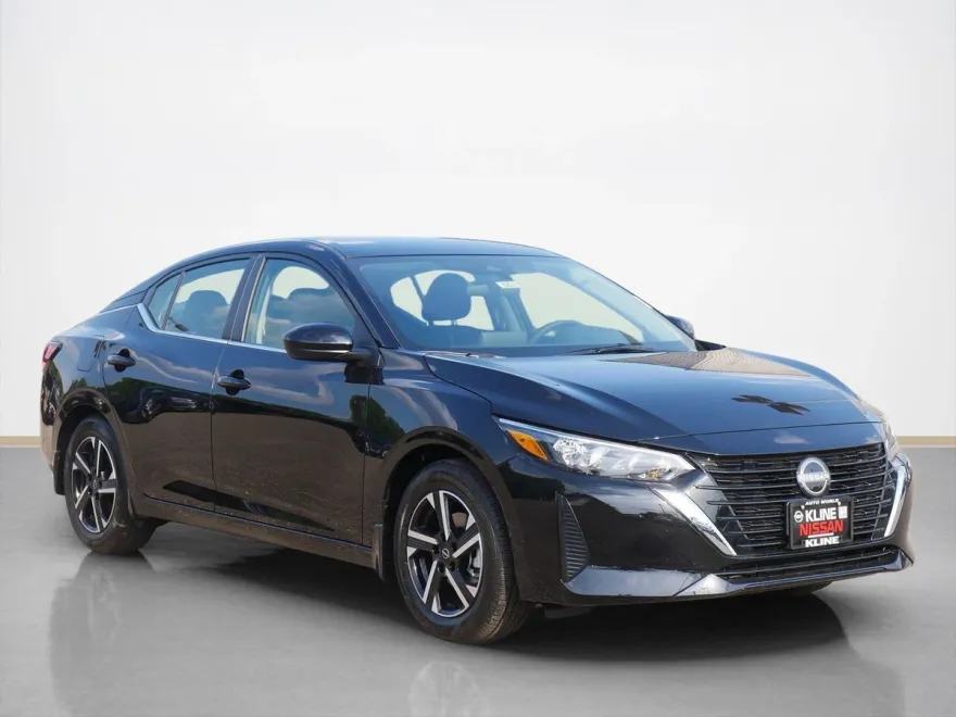 2025 Nissan Sentra SV photo 1