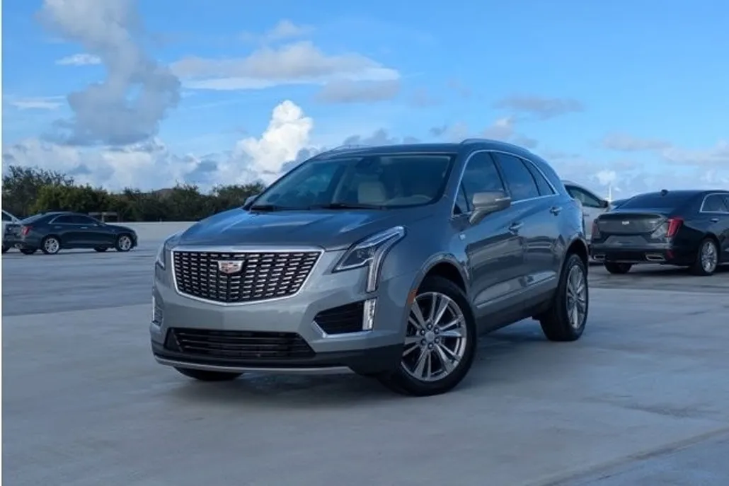2024 Cadillac XT5 Premium Luxury photo 1
