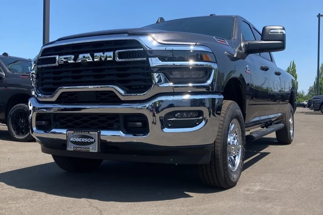 2025 Ram 3500 Tradesman photo 1