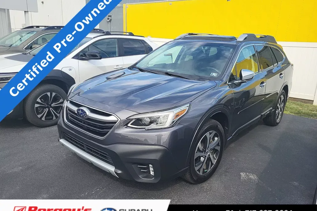 2022 Subaru Outback Touring XT photo 1