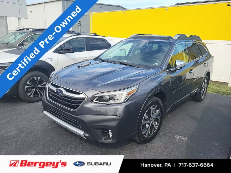 2022 Subaru Outback Touring XT photo 1
