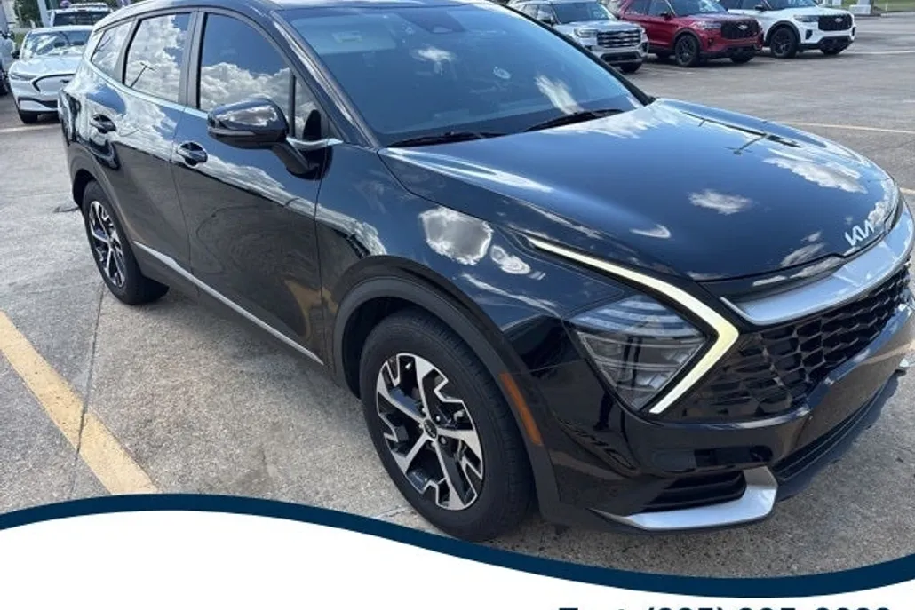 2024 Kia Sportage EX photo 1