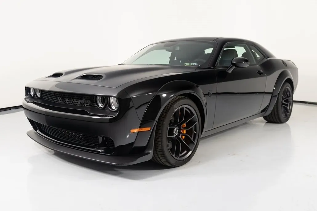 2023 Dodge Challenger SRT8 Hellcat Redeye Widebody photo 1