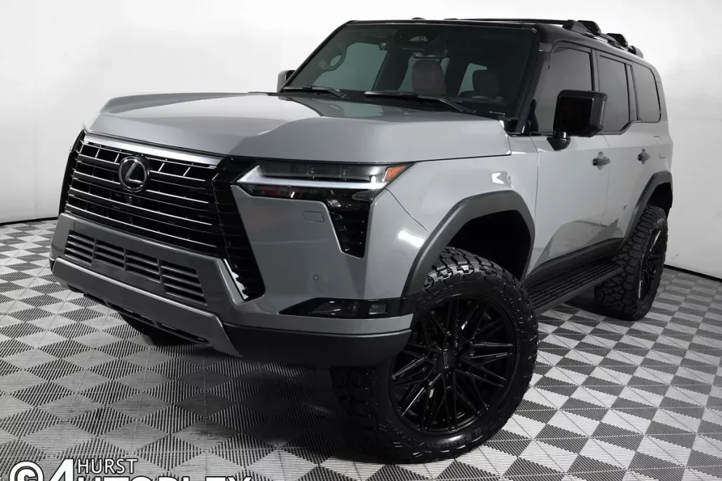2025 Lexus GX 550 Overtrail photo 1