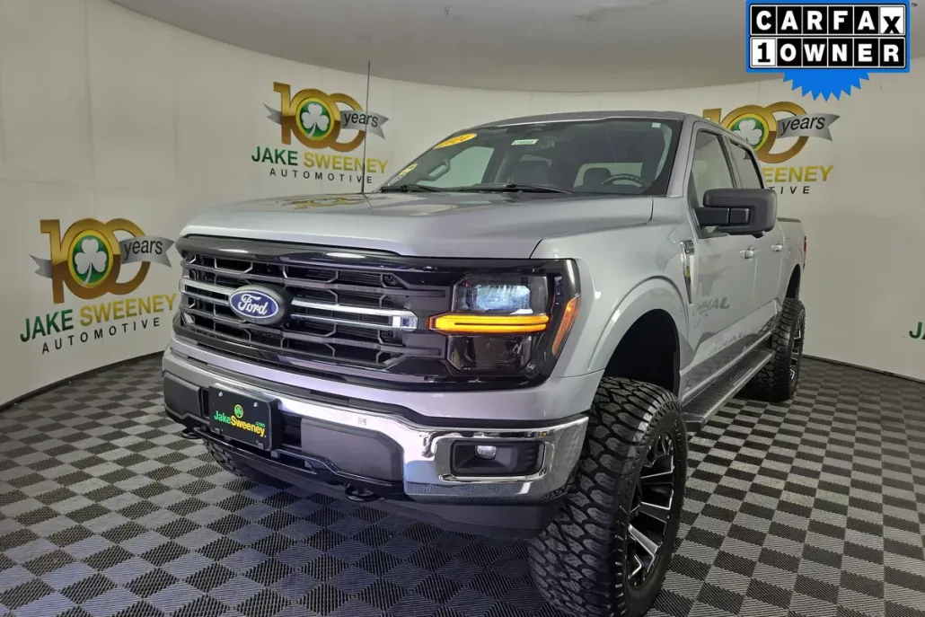 2024 Ford F-150 XLT photo 1