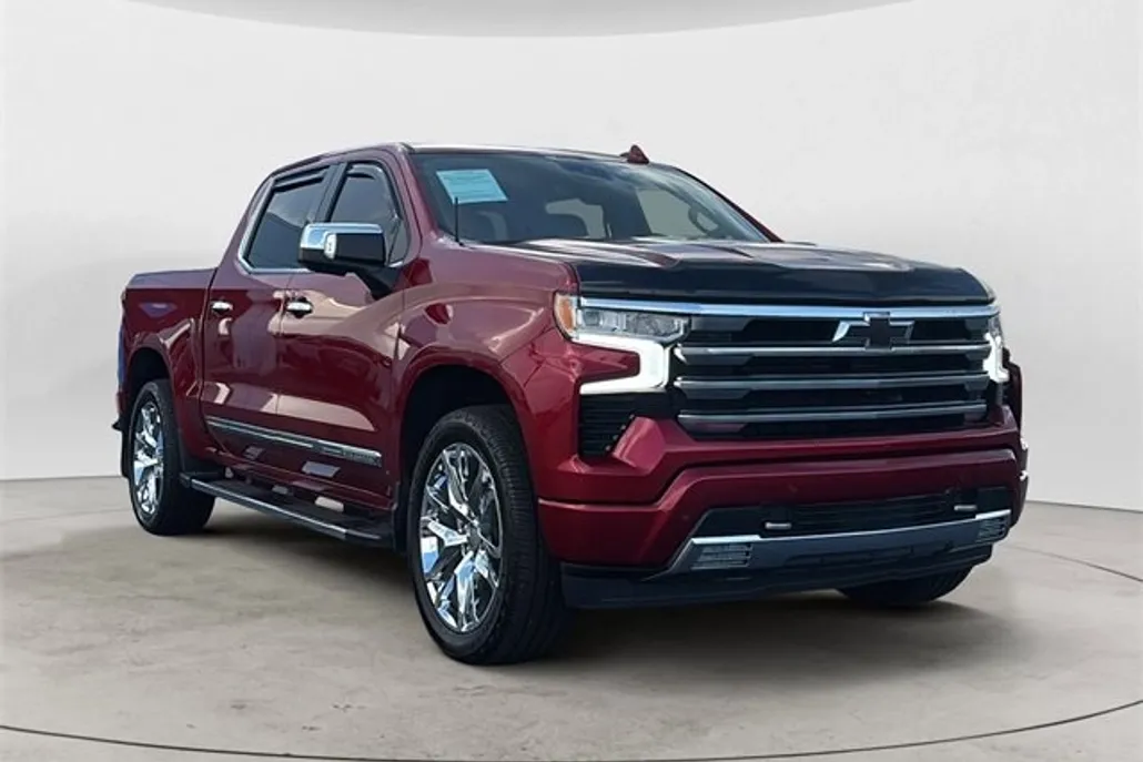 2024 Chevrolet Silverado 1500 High Country photo 1