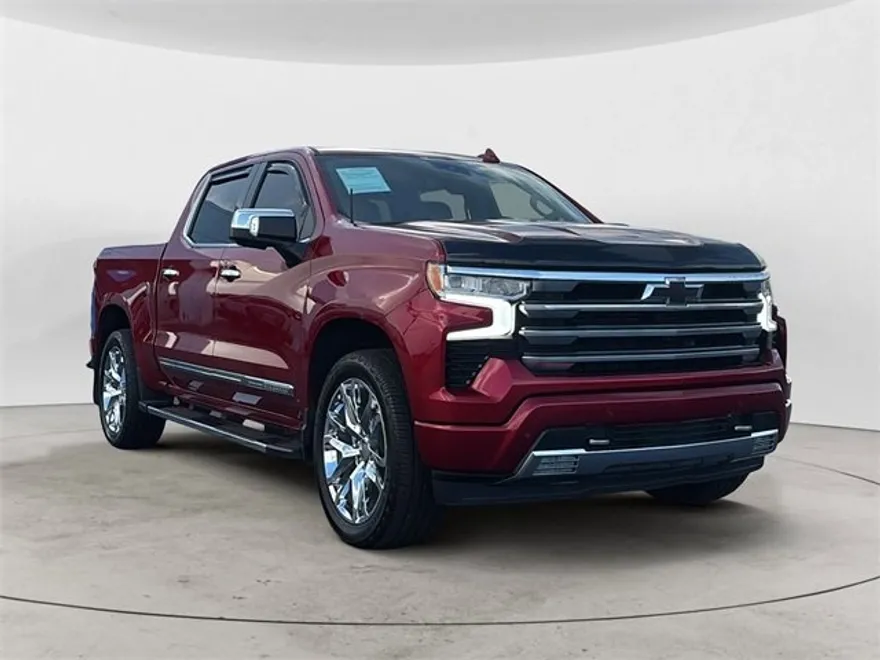 2024 Chevrolet Silverado 1500 High Country photo 1