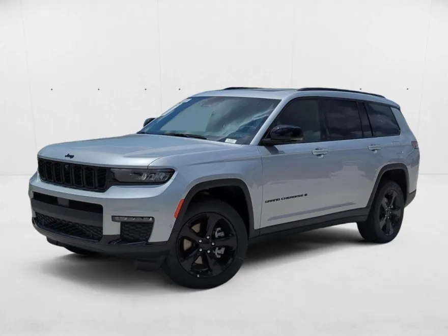 2025 Jeep Grand Cherokee Limited photo 1