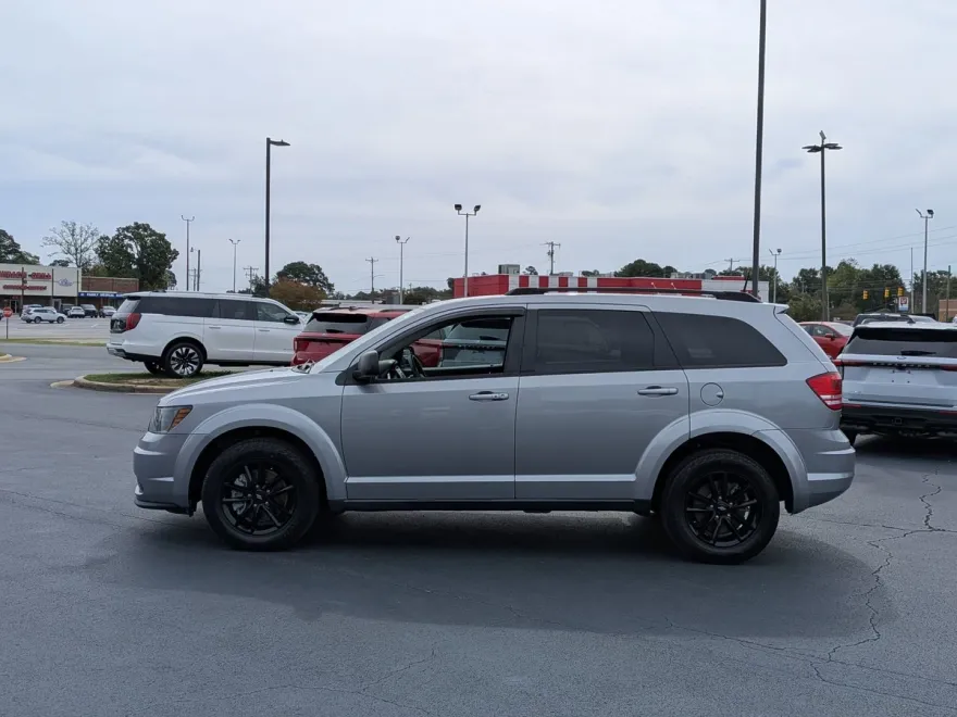 2020 Dodge Journey SE Value photo 1