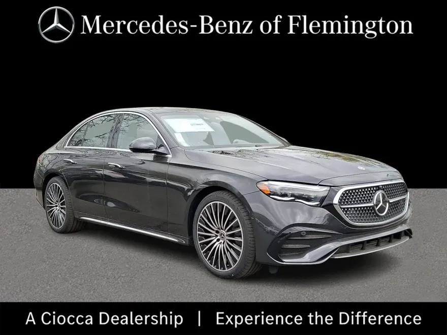 2025 Mercedes Benz E 350 4MATIC photo 1