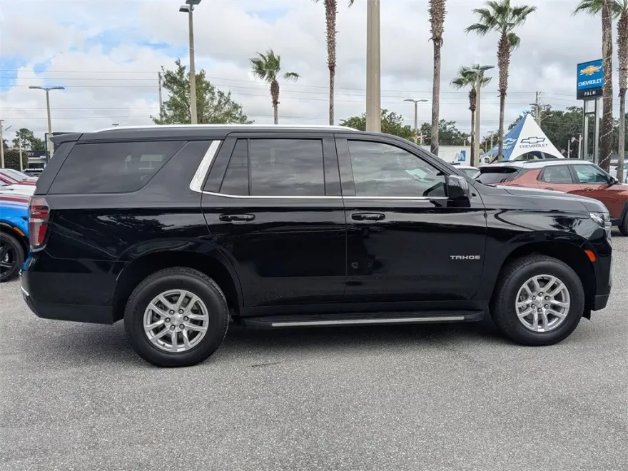 2024 Chevrolet Tahoe LS photo 1