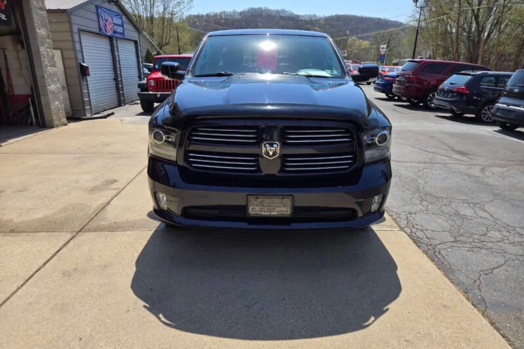 2016 Ram 1500 Sport photo 1