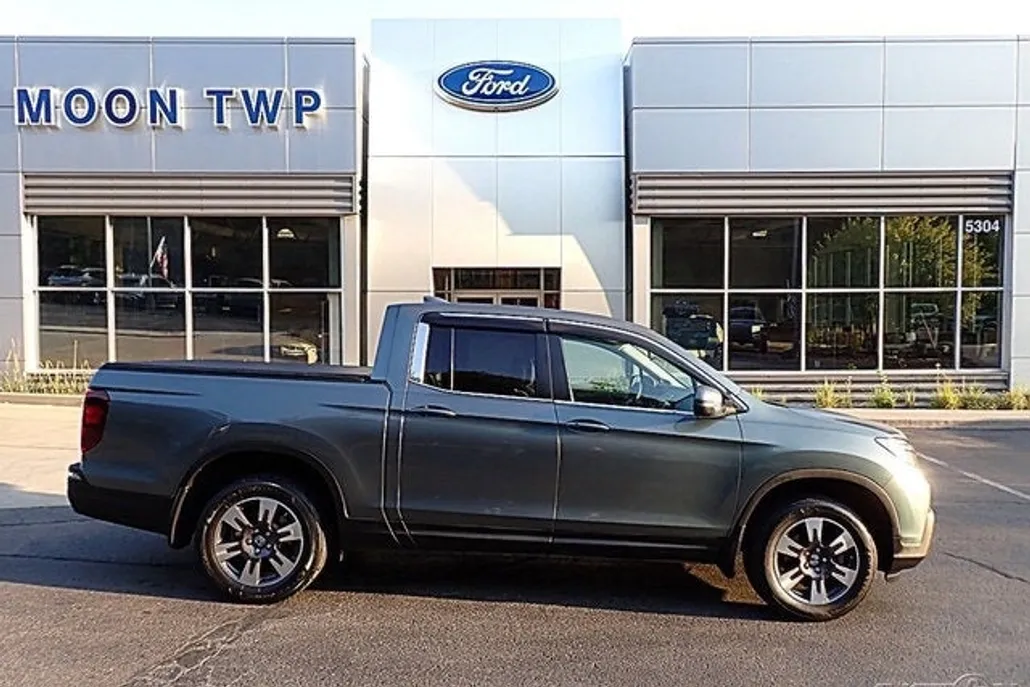 2019 Honda Ridgeline RTL photo 1