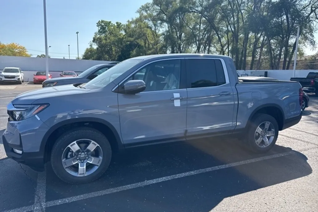 2025 Honda Ridgeline RTL photo 1