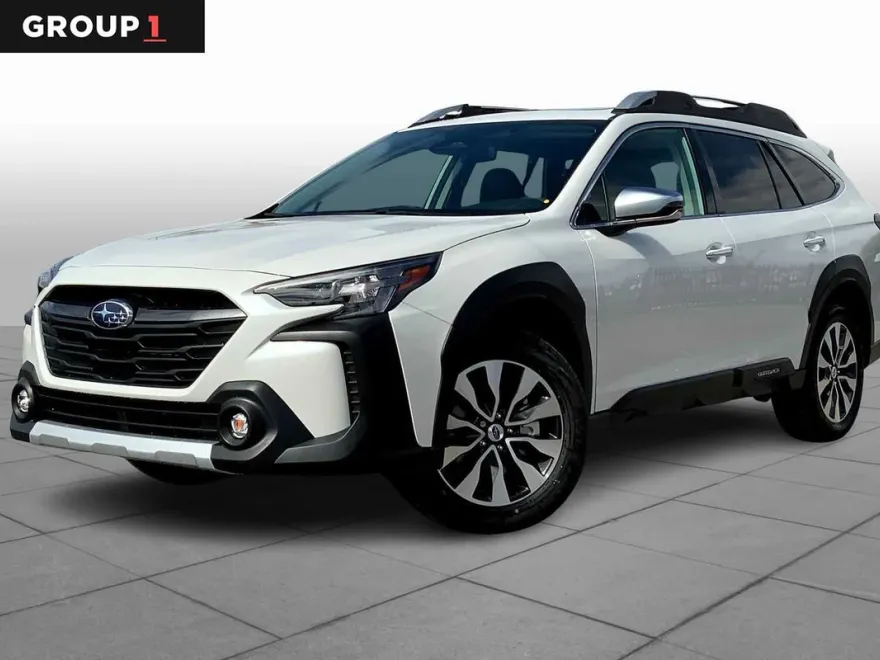 2025 Subaru Outback Touring XT photo 1