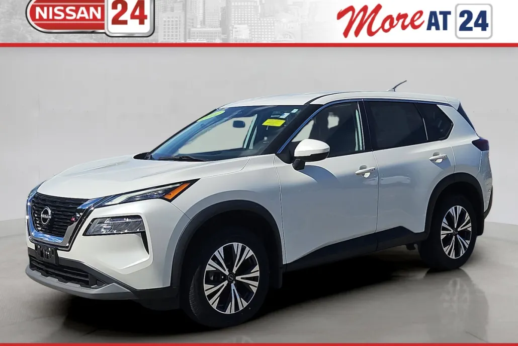 2022 Nissan Rogue SV photo 1
