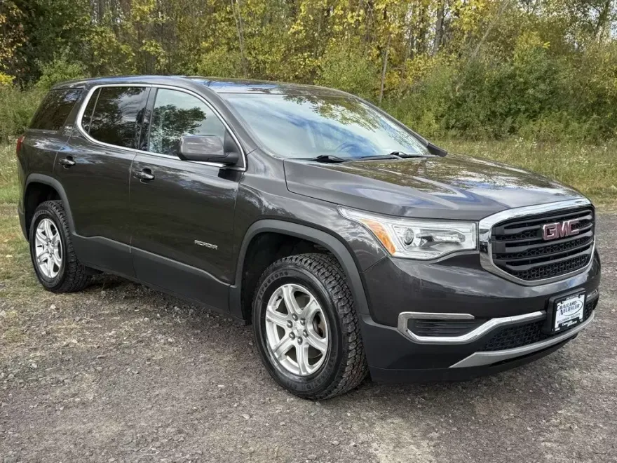2019 Gmc Acadia SLE photo 1