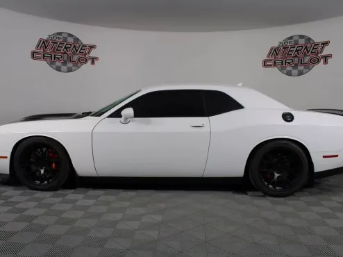 2017 Dodge Challenger SRT8 Hellcat photo 4