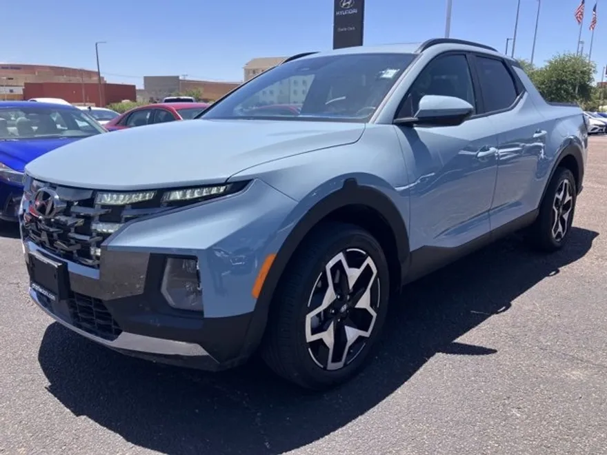 2024 Hyundai Santa Cruz Limited photo 1