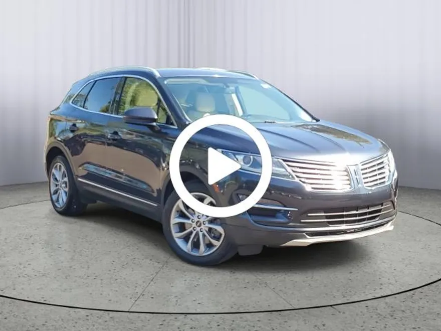 2015 Lincoln MKC Base photo 1