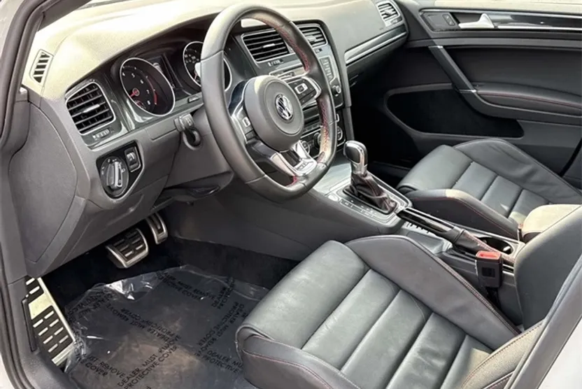 2017 Volkswagen Golf GTI Autobahn photo 1