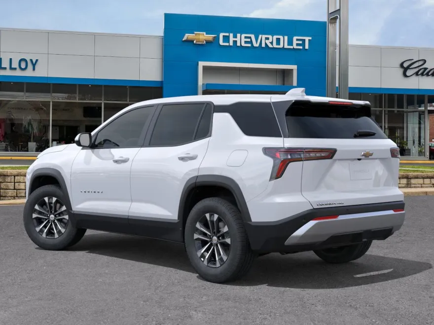 2026 Chevrolet Equinox LT photo 1