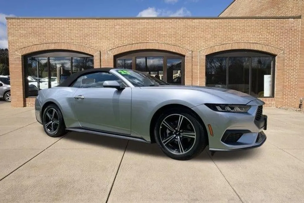 2025 Ford Mustang EcoBoost Premium Convertible photo 1