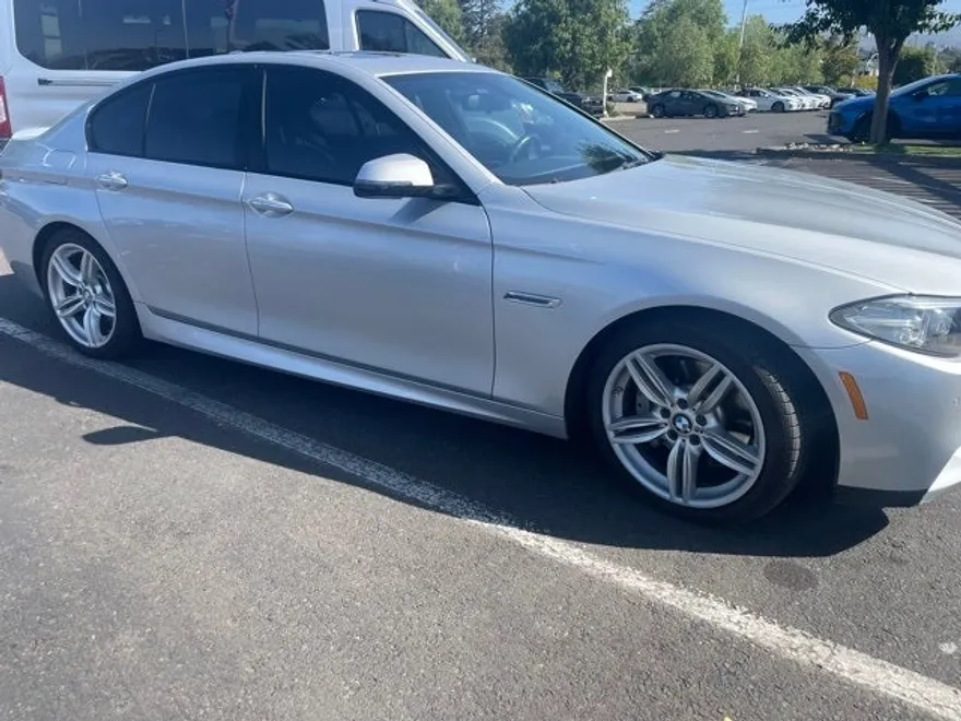 2014 Bmw 535i 5-Series photo 1
