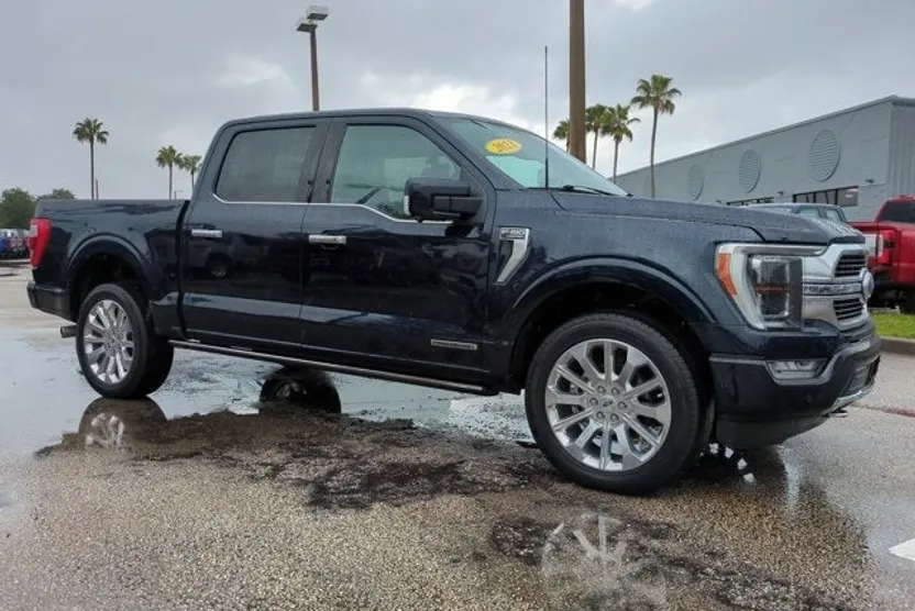 2023 Ford F-150 Limited photo 1