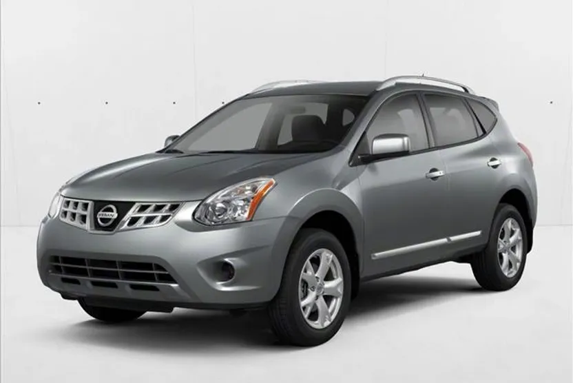 2013 Nissan Rogue S photo 1