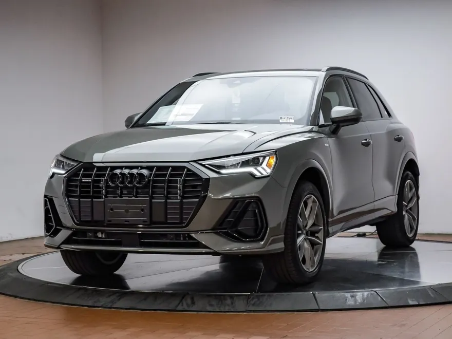 2025 Audi Q3 45 TFSI S line Premium photo 1
