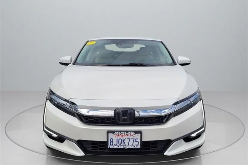 2019 Honda Clarity Plug-In Hybrid photo 1