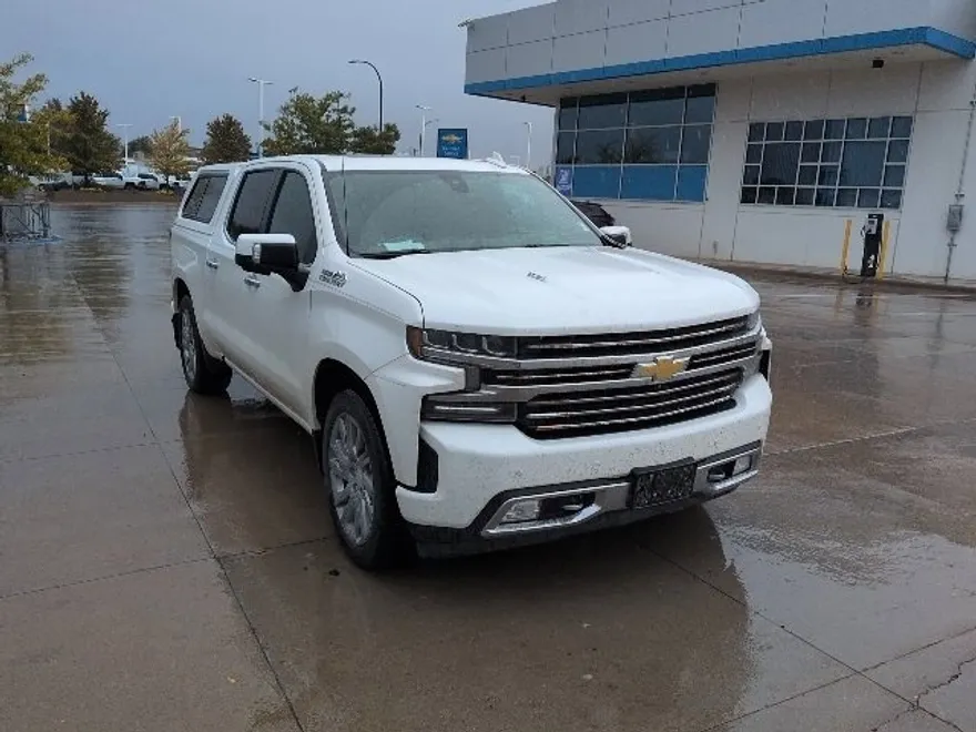 2019 Chevrolet Silverado 1500 High Country photo 1