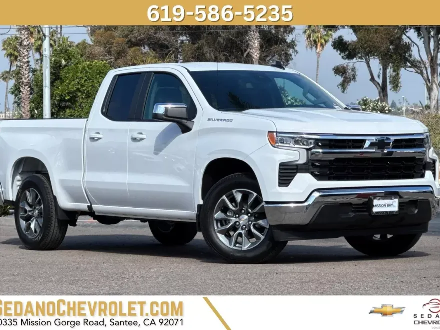 2025 Chevrolet Silverado 1500 LT photo 1