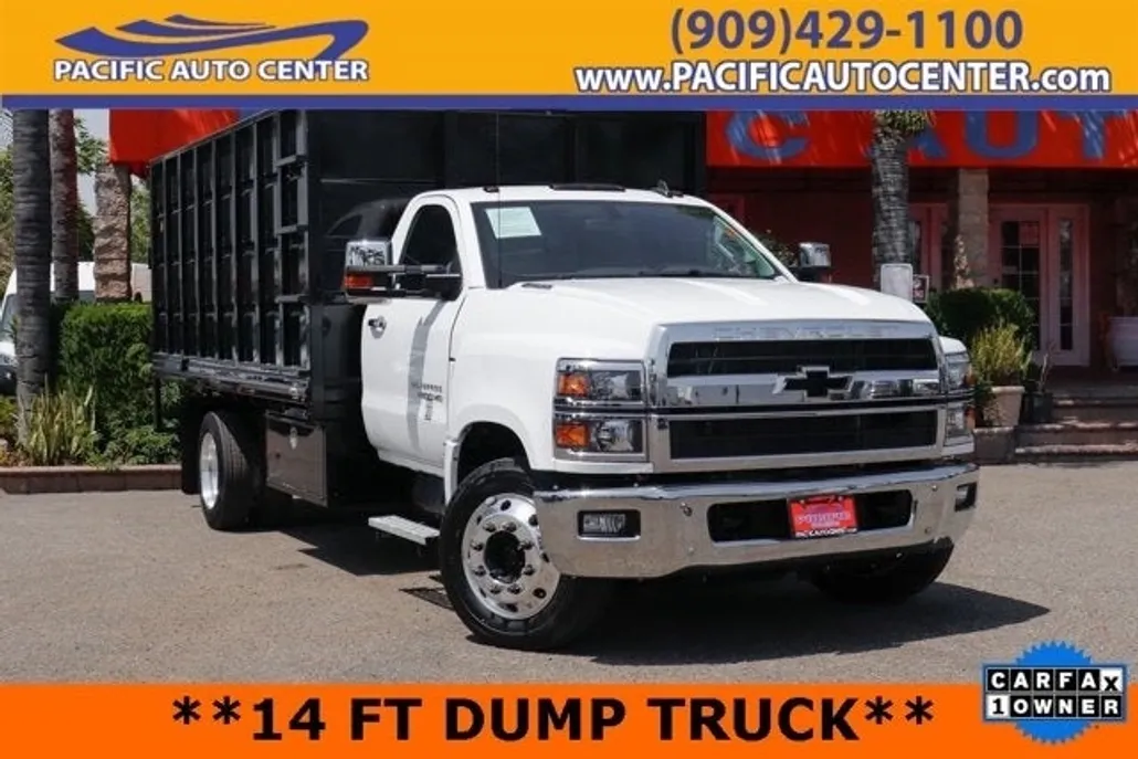 2022 Chevrolet Silverado 5500HD Work Truck photo 1