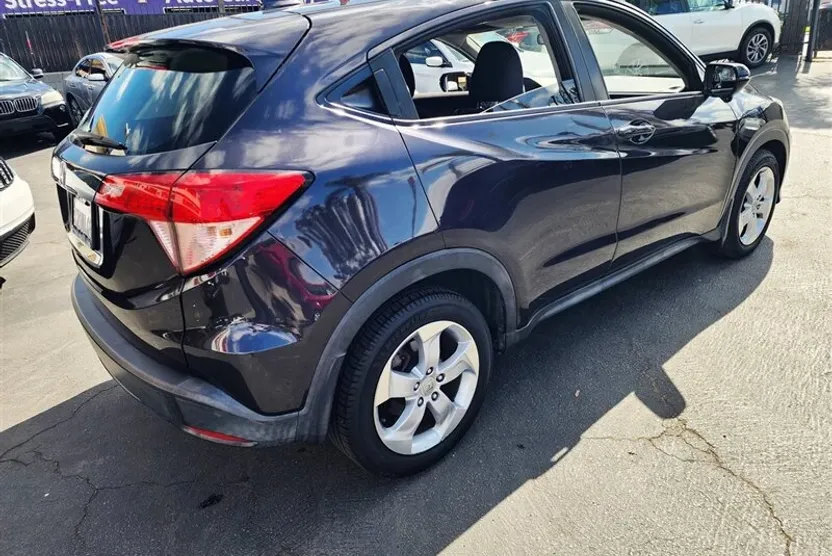 2016 Honda HR-V EX photo 1