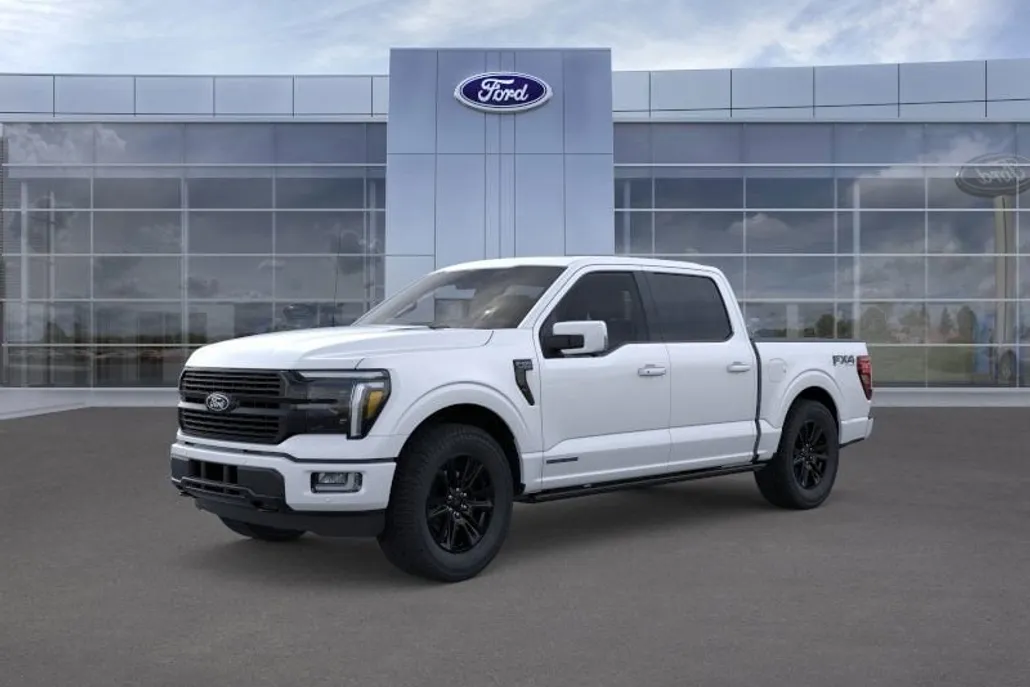 2025 Ford F-150 Platinum photo 1
