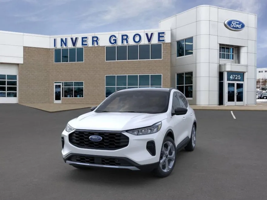 2025 Ford Escape ST-Line photo 1