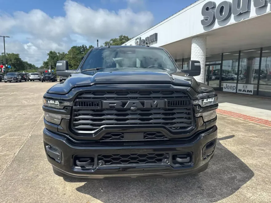 2025 Ram 2500 Big Horn photo 1