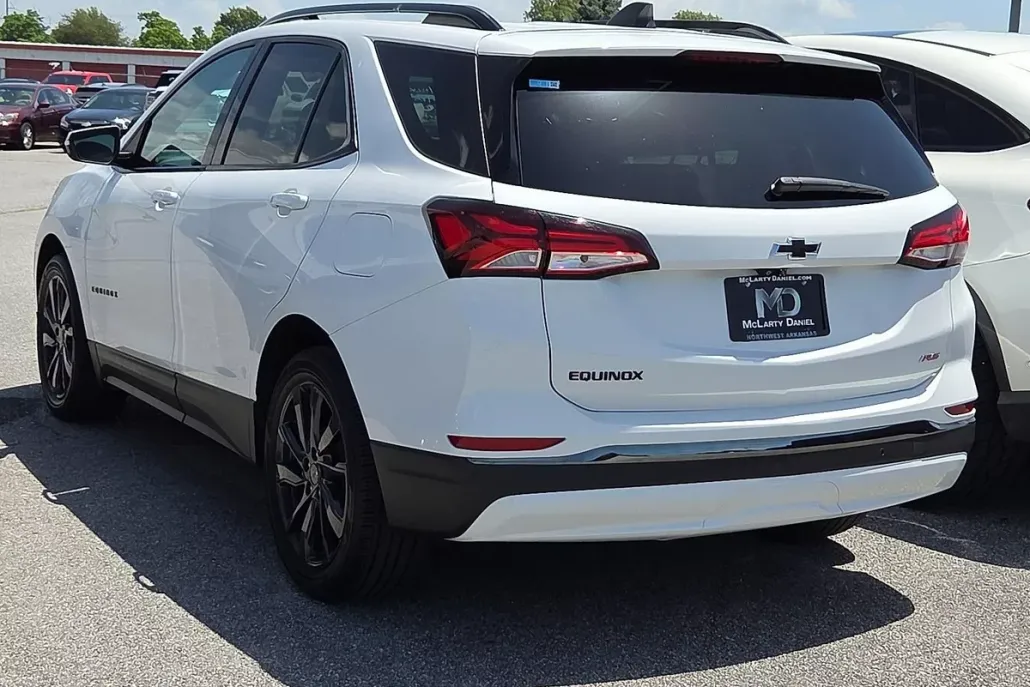 2022 Chevrolet Equinox RS photo 1
