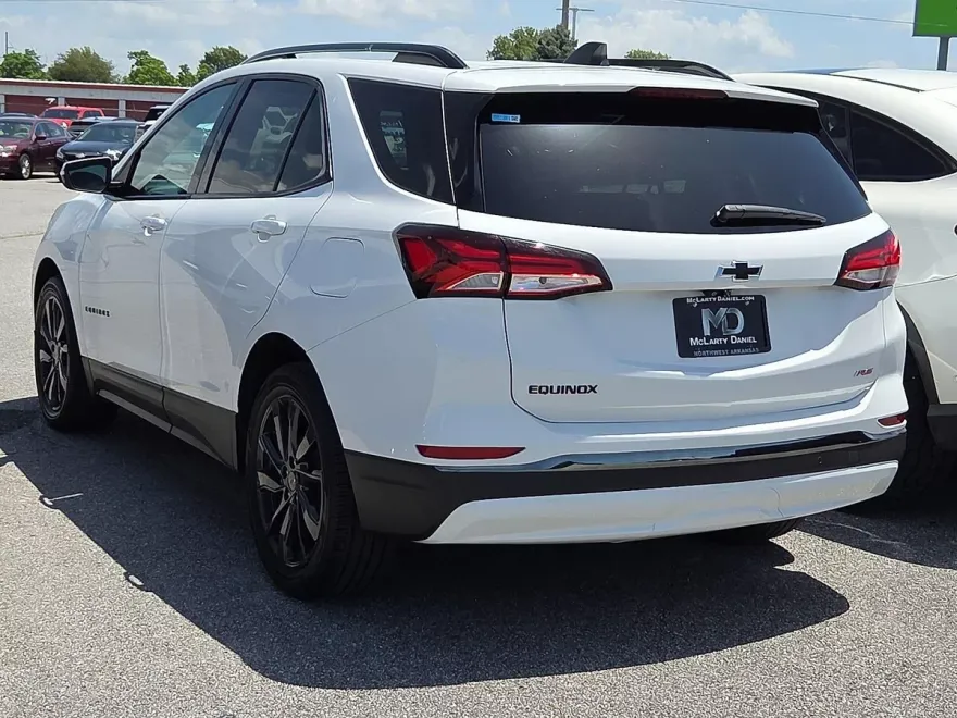 2022 Chevrolet Equinox RS photo 1