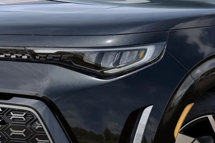 2025 Kia Soul GT-Line photo 1