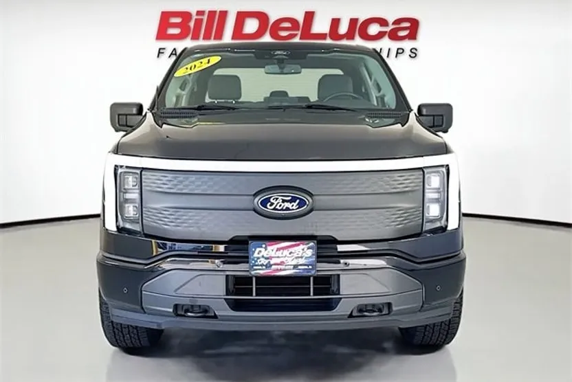 2024 Ford F-150 Lightning photo 1
