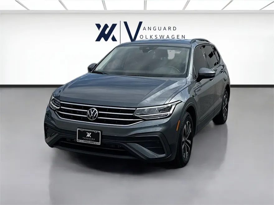 2024 Volkswagen Tiguan S photo 1